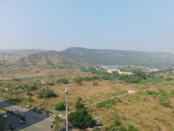 Master Bedroom in 4 BHK Apartment at Advance Heights, Kharghar – for Sale