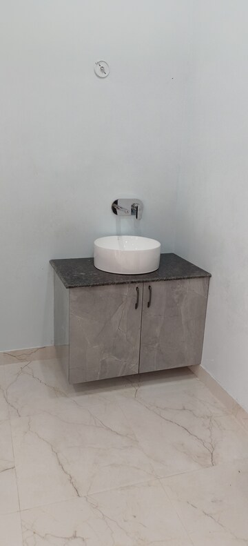 Bathroom in 3 BHK Villa at Ansal Sushant Golf city, Sushant Golf City – for Sale