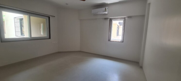 Room, farrjeste-apartments 3 Bedroom 2500 Sq.Ft. Penthouse In Boat Club Road Pune 7454116
