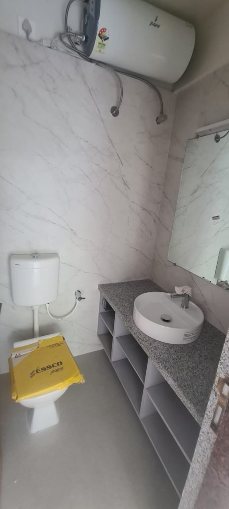 Bathroom, farrjeste-apartments 3 Bedroom 2500 Sq.Ft. Penthouse In Boat Club Road Pune 7454116