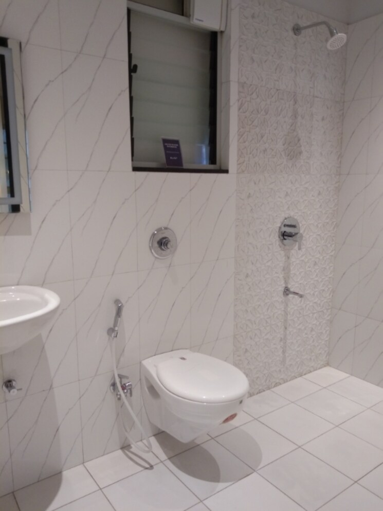 Attached Bathroom, vishwas-yashraj-nakshatra 2 Bedroom 940 Sq.Ft. Apartment In Satav Nagar Pune 7454427
