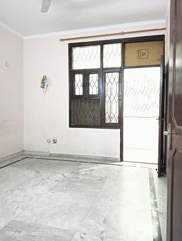 Room in 2 BHK Builder Floor at Ardee City, Sector 52 – for Sale