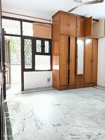 Room in 2 BHK Builder Floor at Ardee City, Sector 52 – for Sale