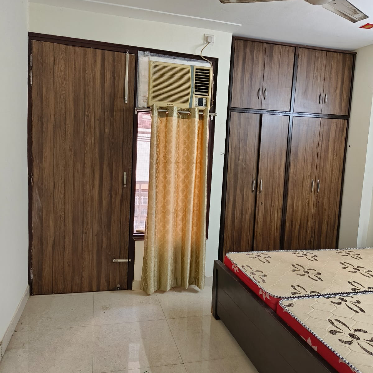 1 BHK Builder Floor For Rent in Sector 15 Gurgaon  7454497