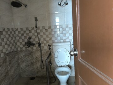 Bathroom in 2 BHK Apartment at Fusion Homes, Tech Zone 4 Greater Noida – for Sale