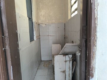 Bathroom in 2 BHK Apartment at Fusion Homes, Tech Zone 4 Greater Noida – for Sale