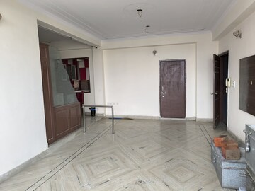 Room in 2 BHK Apartment at Fusion Homes, Tech Zone 4 Greater Noida – for Sale