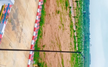 Plot For Sale in Hasmathpet