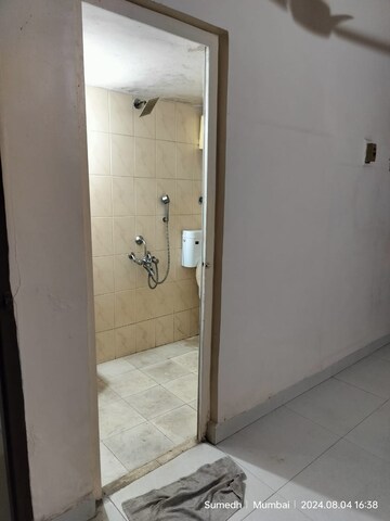 Room in 1 BHK Apartment at Jai Shankar CHS, Chedda Nagar – for Sale