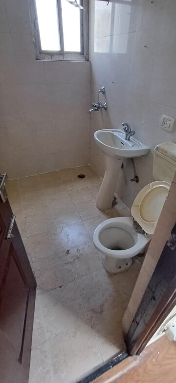 Bathroom in 3 BHK Apartment at Piyush Heights, Sector 89 – for Sale