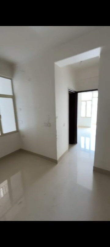 Room in 3 BHK Apartment at Proview Officer City 2, Raj Nagar Extension – for Sale