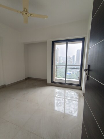 Room in 3 BHK Apartment at Haware Dahlia, Kasarvadavali – for Sale