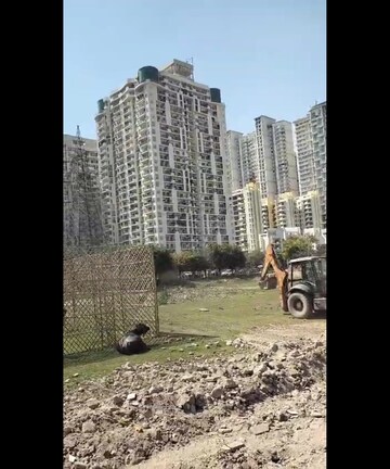  Plot For Sale in Sethi Max Royale, Sector 76