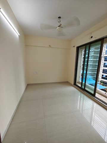 Room in 2 BHK Apartment at Mahaavir Darpan, Nerul – for Sale