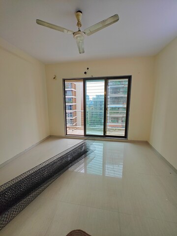 2 BHK Apartment For Sale in Mahaavir Darpan, Nerul