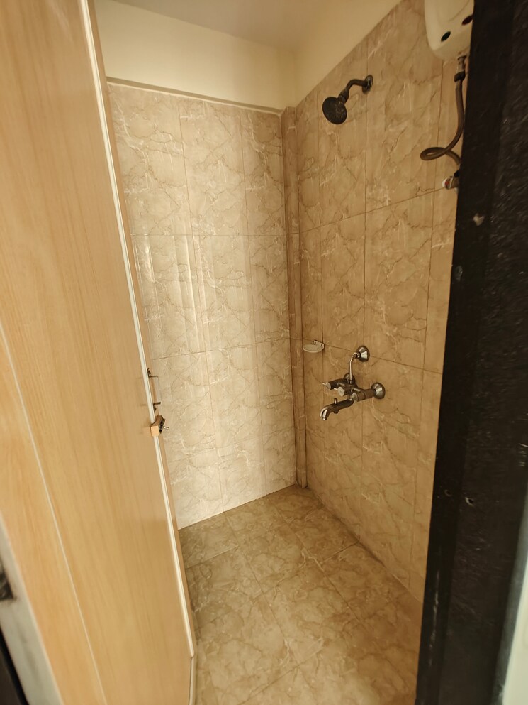Bathroom, om-prabhu-manohar-chs 1 Bedroom 655 Sq.Ft. Apartment In Seawoods Sector 50 Navi Mumbai 7455225