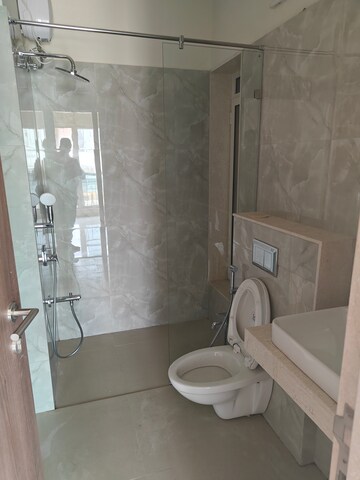Bathroom in 2 BHK Apartment at L & T Seawoods Residences Phase 1 Part A, Seawoods – for Sale