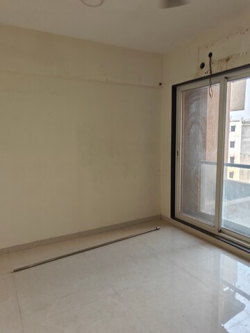 Room in 3 BHK Apartment at Tricity Panache, Sanpada – for Sale