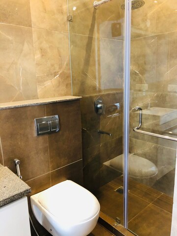 Furnished Amenities in 3 BHK Apartment at Sidhartha Diplomats Golf Link, Sector 110 – for Sale