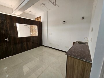 Kitchen in 3 BHK Builder Floor at BPTP District, Sector 81 – for Sale