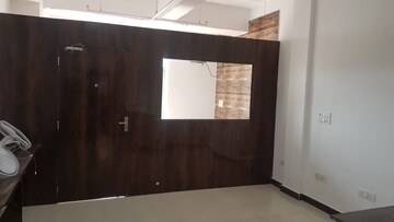 Kitchen in 4 BHK Builder Floor at BPTP District, Sector 81 – for Sale