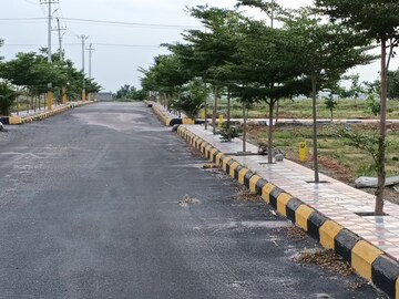  Plot For Sale in Pragathi Nagar