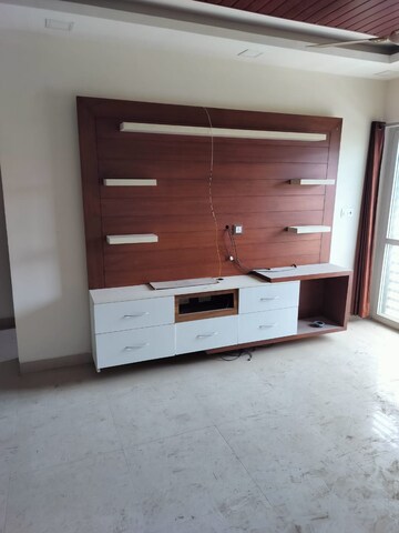 Furnished Amenities in 3 BHK Apartment at Bptp Park 81, Sector 81 – for Sale
