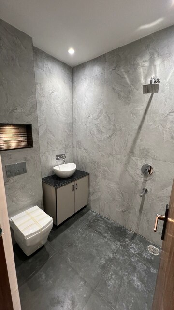 Bathroom in 3 BHK Apartment at Peer Mucchalla – for Sale