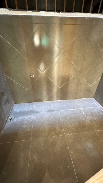 Furnished Amenities in 3 BHK Apartment at Peer Mucchalla – for Sale