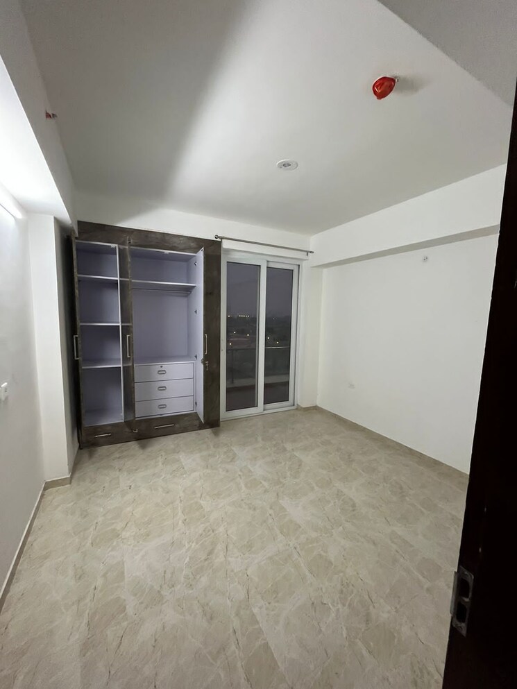 Room, omaxe-heights 4 Bedroom 2430 Sq.Ft. Apartment In Sector 86 Faridabad 7455974