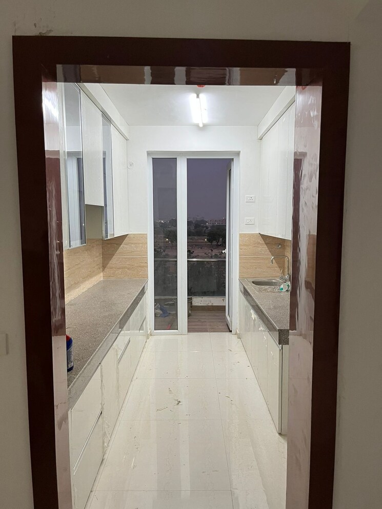 undefined, omaxe-heights 4 Bedroom 2430 Sq.Ft. Apartment In Sector 86 Faridabad 7455974