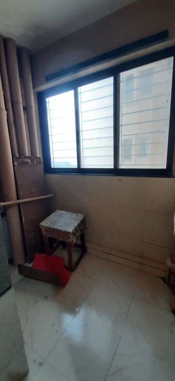 Room in 2 BHK Apartment at K Raheja Raheja Residency, Malad East – for Sale