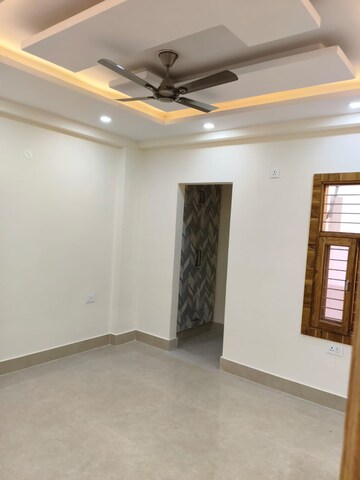 Room in 3 BHK Builder Floor at Sector 31 – for Sale
