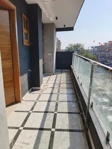 Balcony in 3 BHK Builder Floor at Sector 31 – for Sale