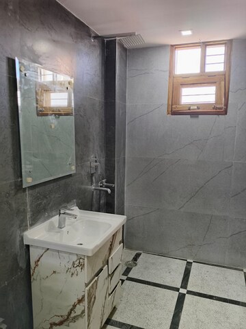 Bathroom in 3 BHK Builder Floor at Sector 31 – for Sale