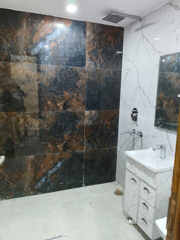 Bathroom in 3 BHK Builder Floor at Sector 31 – for Sale