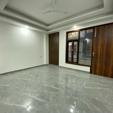 Room in 2 BHK Builder Floor at Chattarpur – for Sale