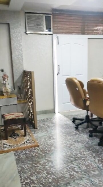 Room in 3 BHK Builder Floor at West Patel Nagar – for Sale