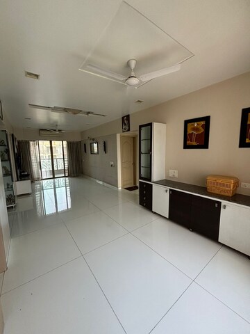 Building Lobby in 2.5 BHK Apartment at Konark Indrayu Enclave 2, Kondhwa – for Sale