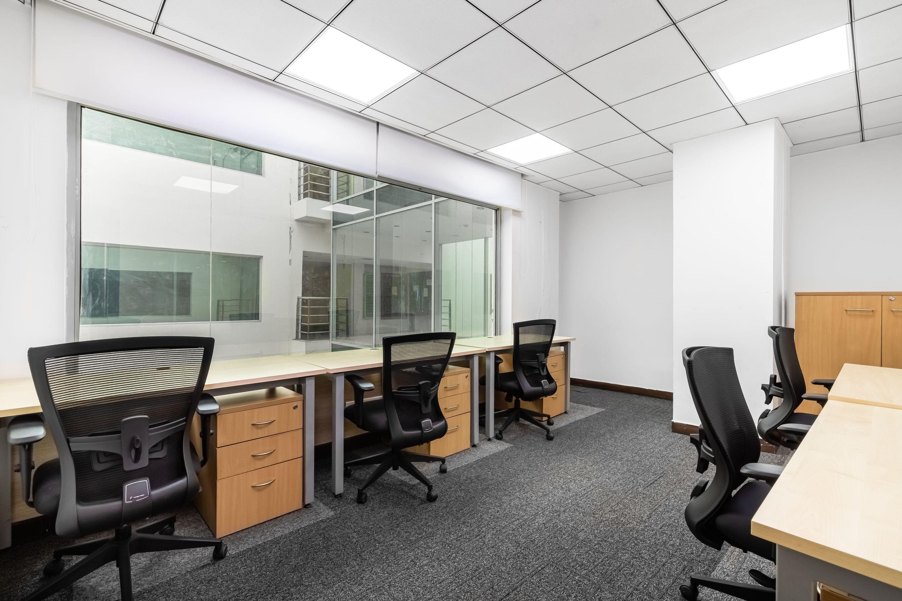 Commercial Office Space 560 Sq.Ft. For Rent in Laxmi Nagar Delhi  7456417