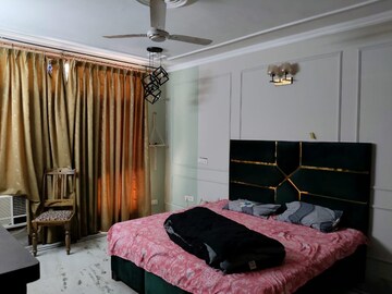 Bedroom in 3 BHK Builder Floor at Ansal Sushant Lok I, Sector 43 – for Sale