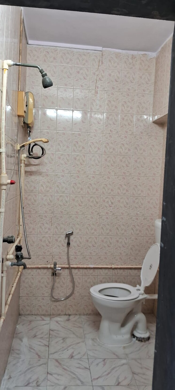 Bathroom, usha-nagar-society 2 Bedroom 1000 Sq.Ft. Apartment In Bhandup Mumbai 7456836