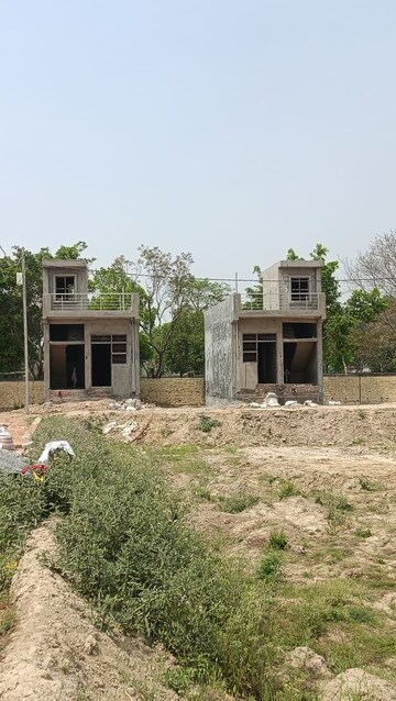  Plot – Exterior View View at Dhoom Manikpur - for Sale