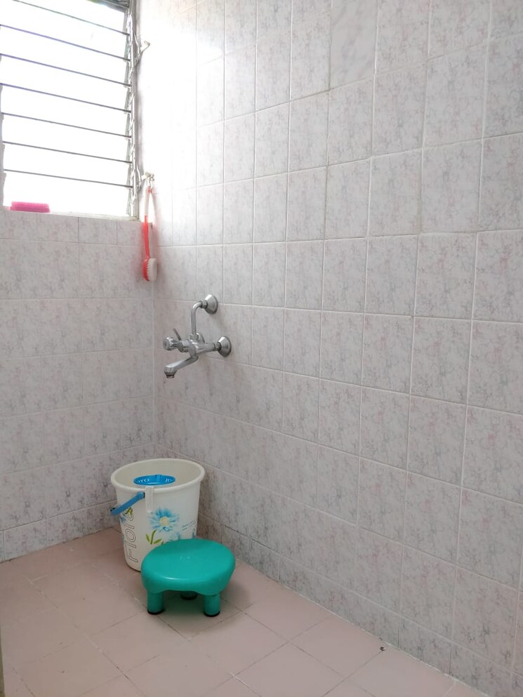 Bathroom, sunshine-court 1 Bedroom 550 Sq.Ft. Apartment In Kalyani Nagar Pune 7457262
