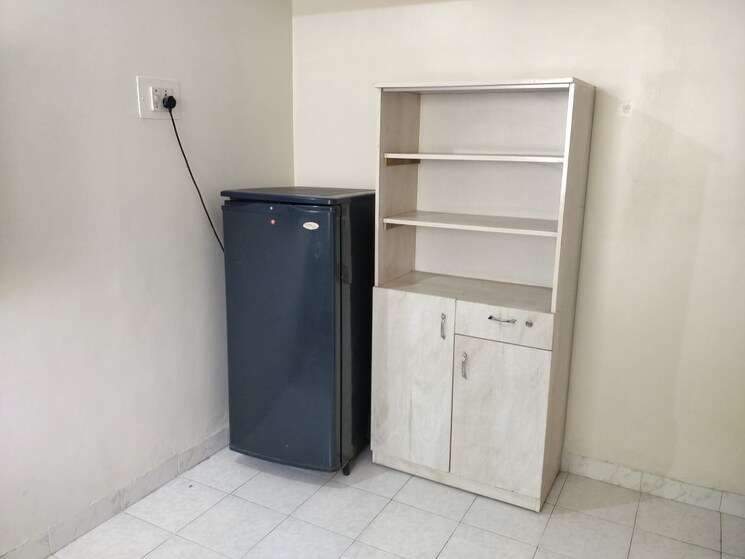 Room, sunshine-court 1 Bedroom 550 Sq.Ft. Apartment In Kalyani Nagar Pune 7457262