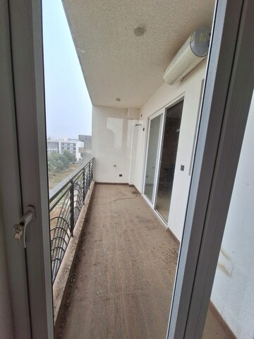 Building Lobby in 4 BHK Builder Floor at Ansal API Esencia, Sector 67 – for Sale