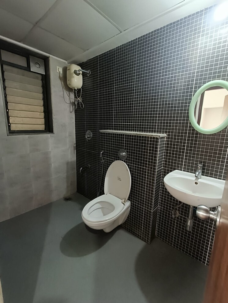 Bathroom, lodha-palava-downtown 3 Bedroom 1132 Sq.Ft. Apartment In Dombivli East Thane 7457752