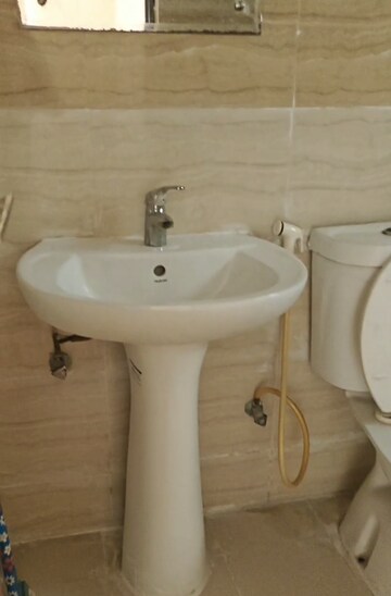 Bathroom in 2.5 BHK Apartment at Supertech Ecociti, Sector 137 – for Sale