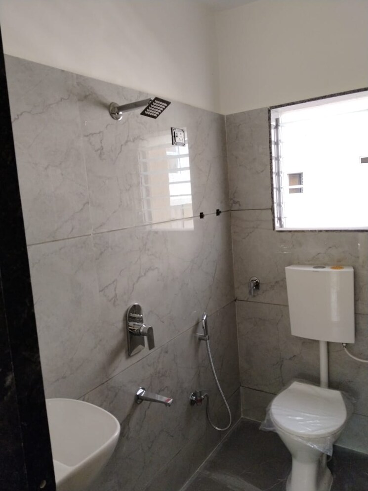 Bathroom, omkar-nirman-ganesh-darshan 1 Bedroom 610 Sq.Ft. Apartment In Ambernath East Thane 7457824