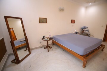 Master Bedroom in 4 BHK Builder Floor at Bptp Park 81, Sector 81 – for Sale